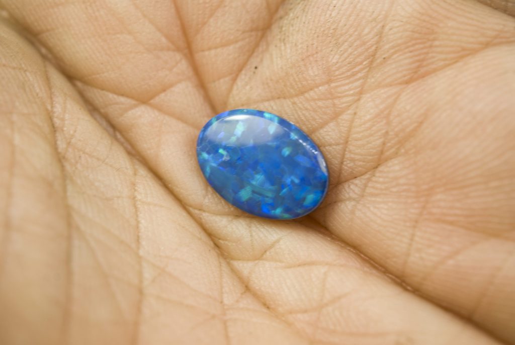 Doublet d'opale cristal naturelle