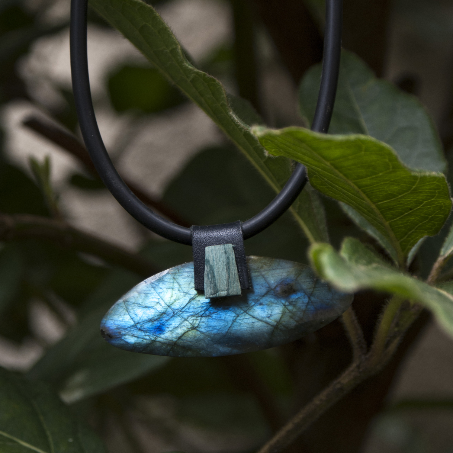 COLLIER LABRADORITE