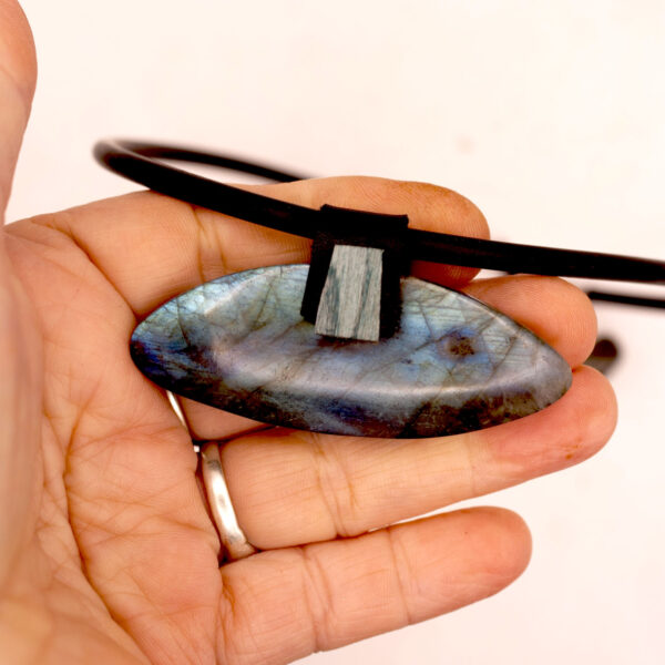 collier de labradorite