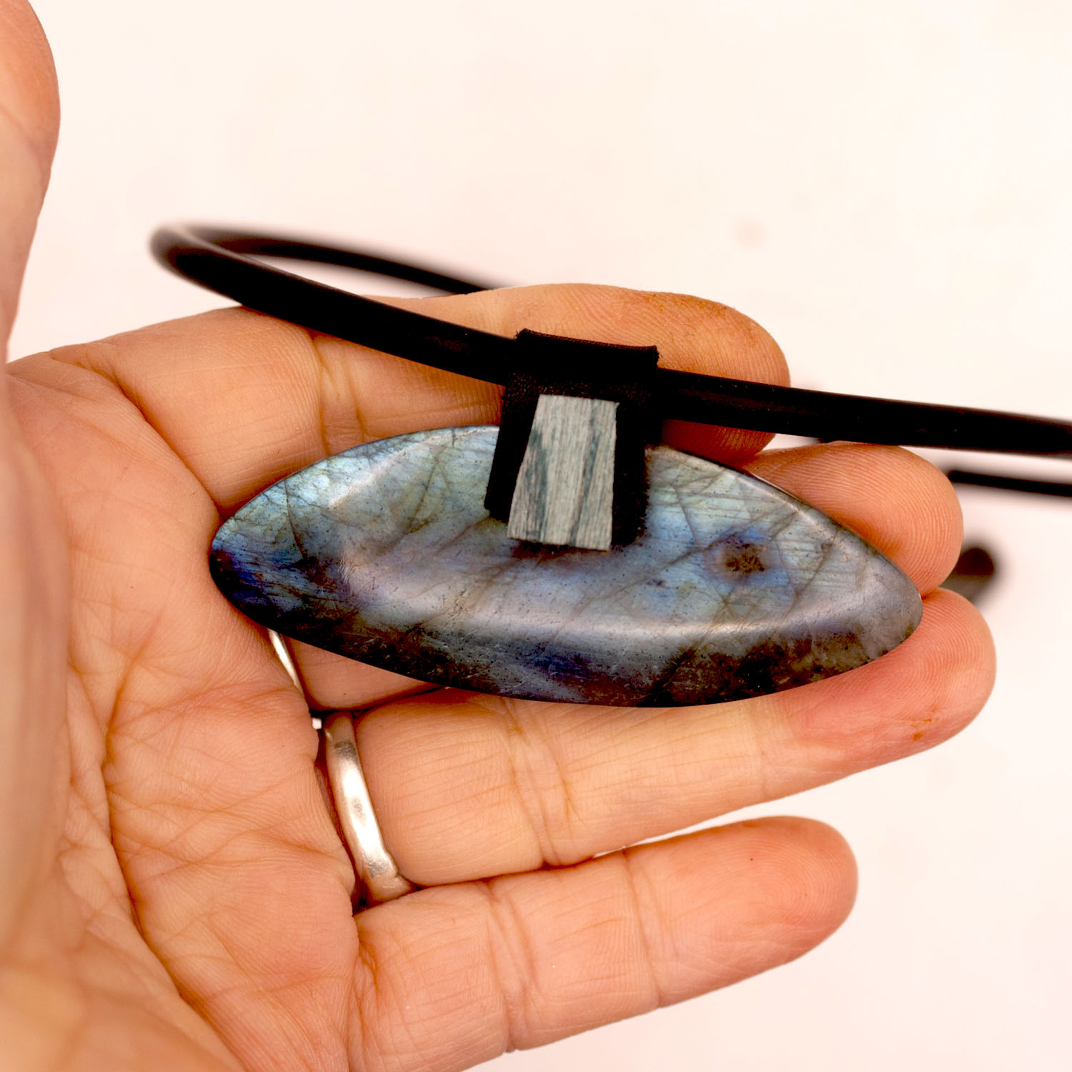 collier de labradorite